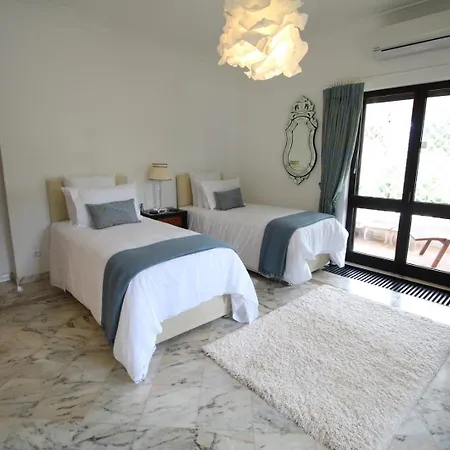 Alvura Stunning Air-con Pool Willa Mexilhoeira Grande