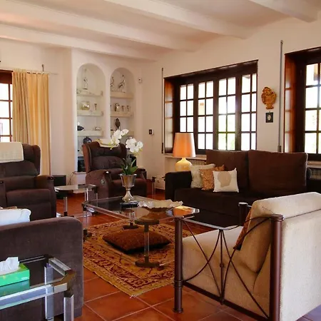 Villa Alvura Stunning Air-con Pool *